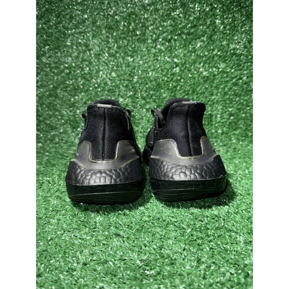 Adidas Ultraboost 21 Women's Size 5 Running Shoes Triple Black - Picture 6 of 8